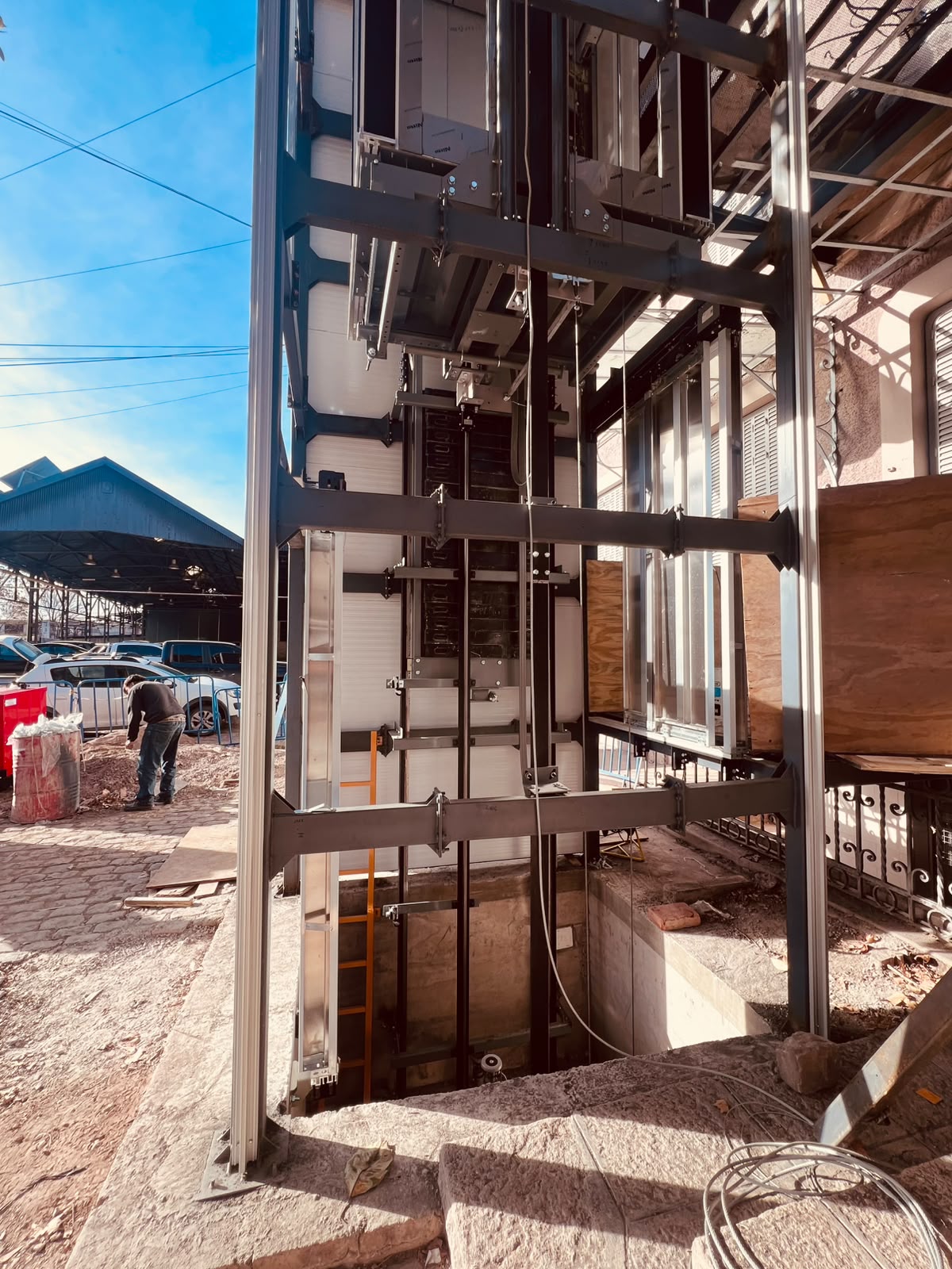 Proyecto de ascensor IMSA